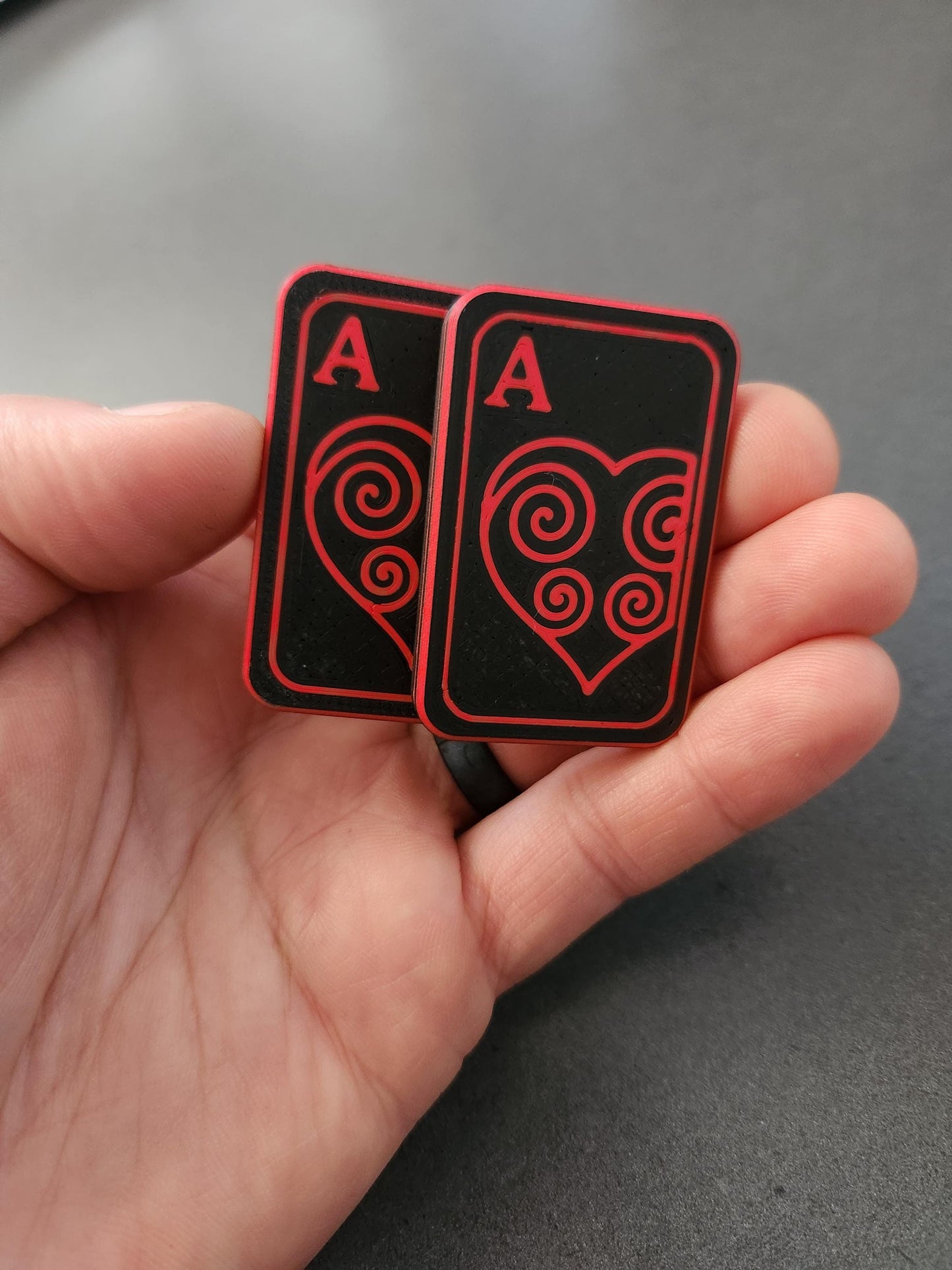 Ultimate Playing Card Fidget Slider - The Perfect Fidget Toy for Stress Relief and Focus All Day