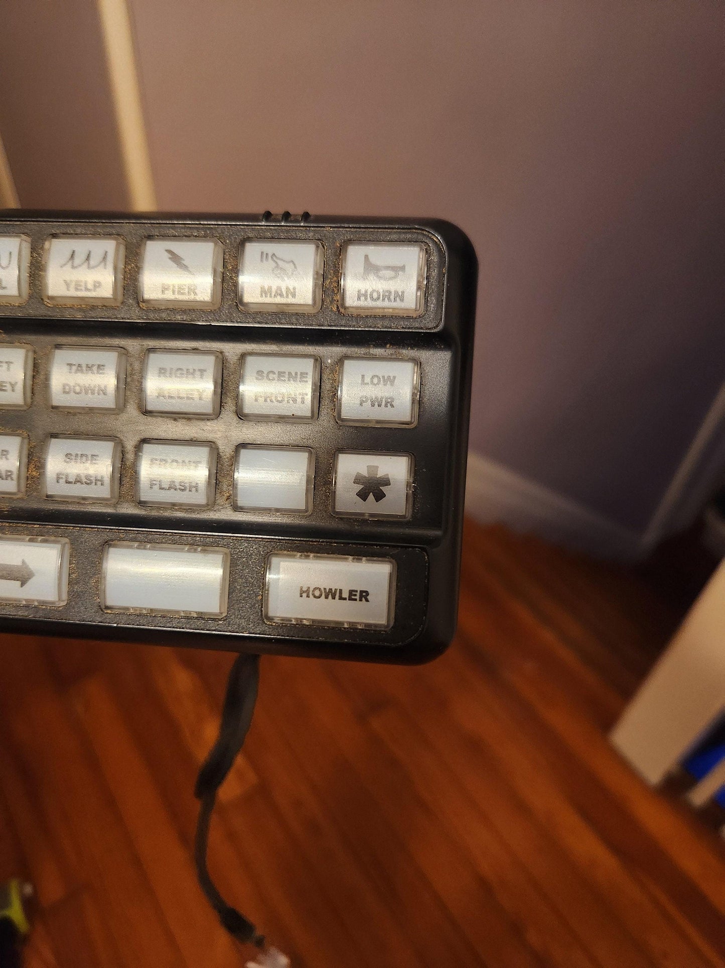 Mounting Box for Whelen Control Heads